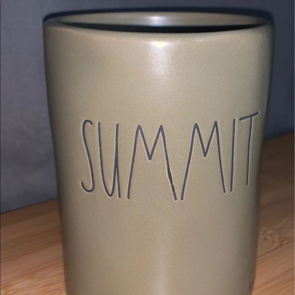 Rae Dunn Candle